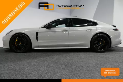 Porsche Panamera 2.9 4 E-Hybrid /Orig. Nederlands / Krijt / Sport Design / Panoramadak / Sport uitlaat / Elektr. verstelbare voorstoelen (14-wegs) + memory / Luchtvering / Apple Carplay / Sport-Chrono / BOSE Surround Sound / Stoelverwarming / Ambienteverlichting / DAB+ / Stuurwiel verwarming / Dodehoek detectie / Full LED / Sportstoelen