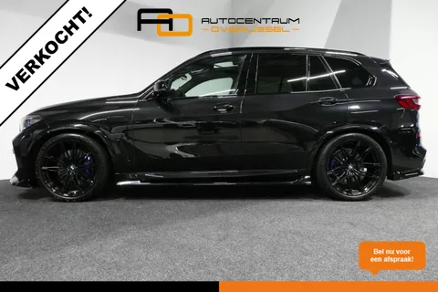 VERKOCHT BMW X5 xDrive45e M Sport / Maxton Design Bodykit V.2 / Panoramadak / Stoelmassage / BMW Laser koplampen / Stoelkoeling + verwarming / Luchtvering / Rondomzichtcamera / HUD / Apple Carplay - Android Auto / Keyless / Lederen bekleding / Achteruitrijcamera / Stuurwielverwarming / Ambienteverlichting / Shadow Line koplampen